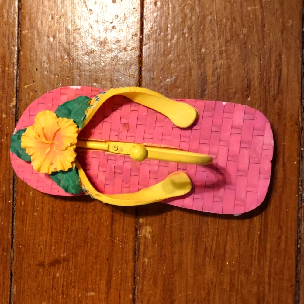Flip flop hook